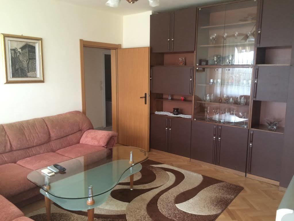 Apartment Marasha Plovdiv Luaran gambar